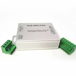Amplificador de señal / Repetidor RGB 12-24V - 12 Amperios