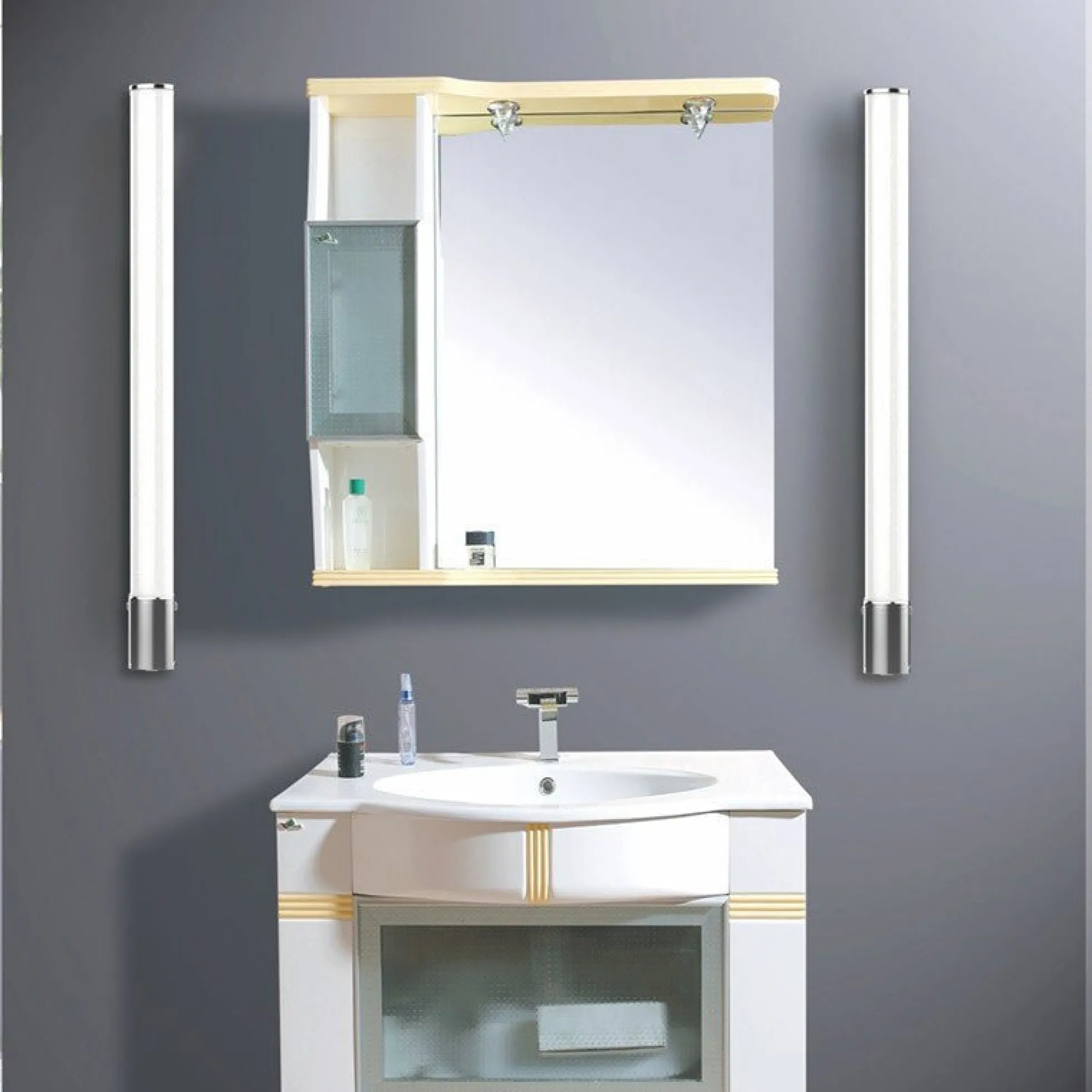 Aplique de baño LED 15W - Con enchufe integrado - 68cm