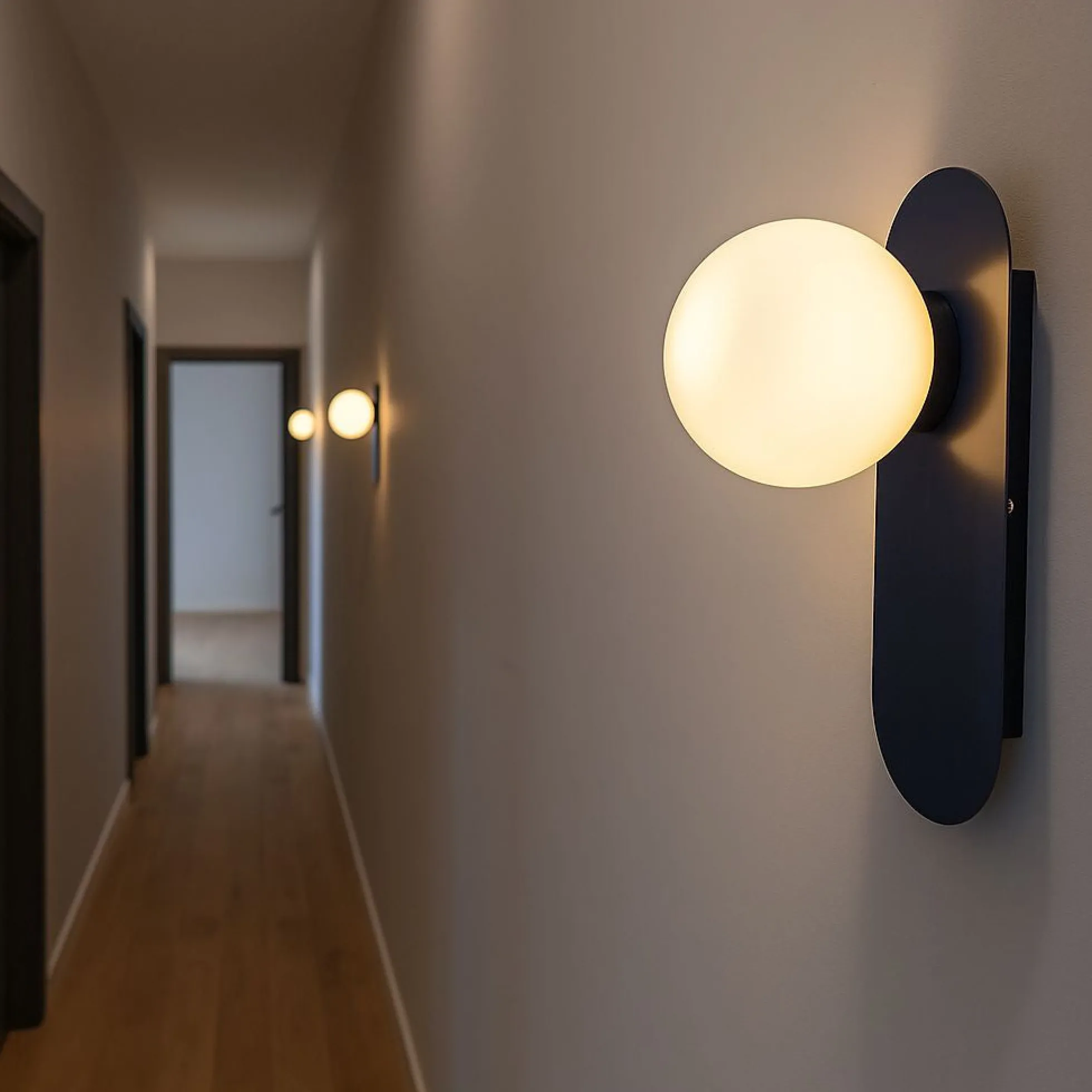 Aplique de pared bola cristal "Brian" - E27