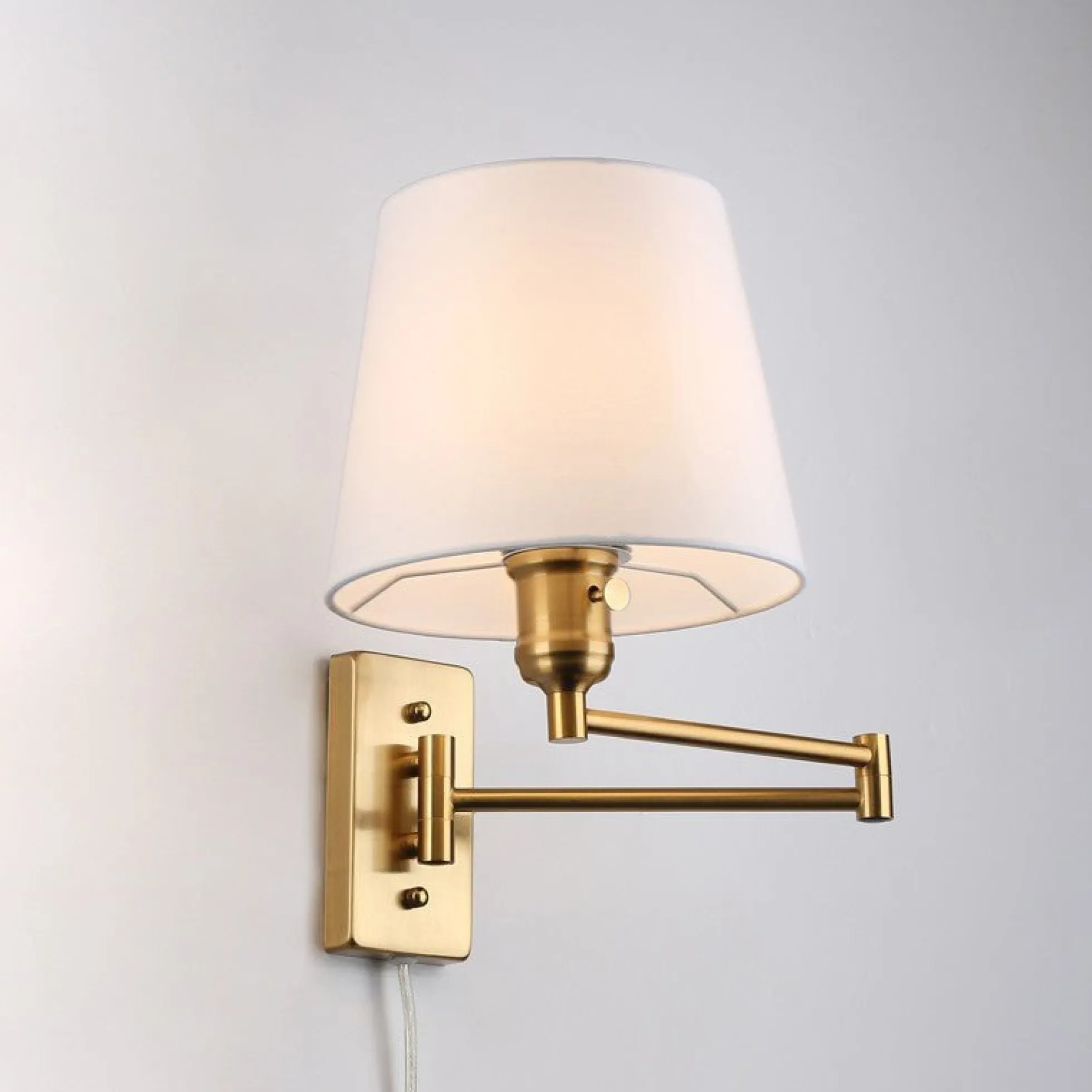 Aplique de pared con brazo articulado y enchufe "Clark" - E27