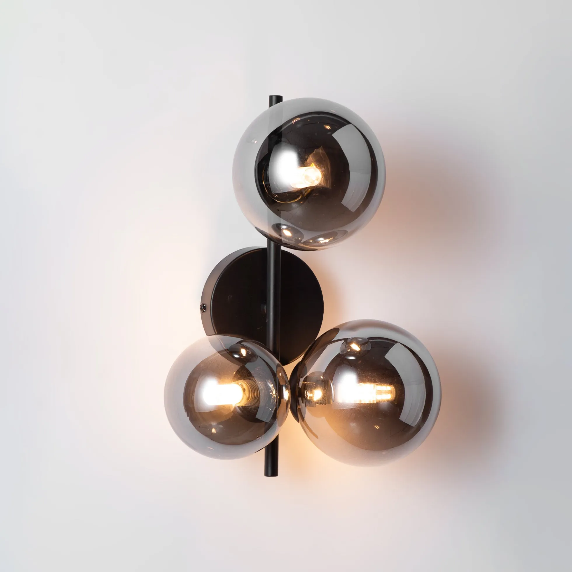 Aplique de pared con esferas de cristal "CATY" - 3 x G9