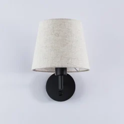 Aplique de pared con pantalla e interruptor Classic