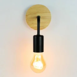 Aplique de pared de madera y metal