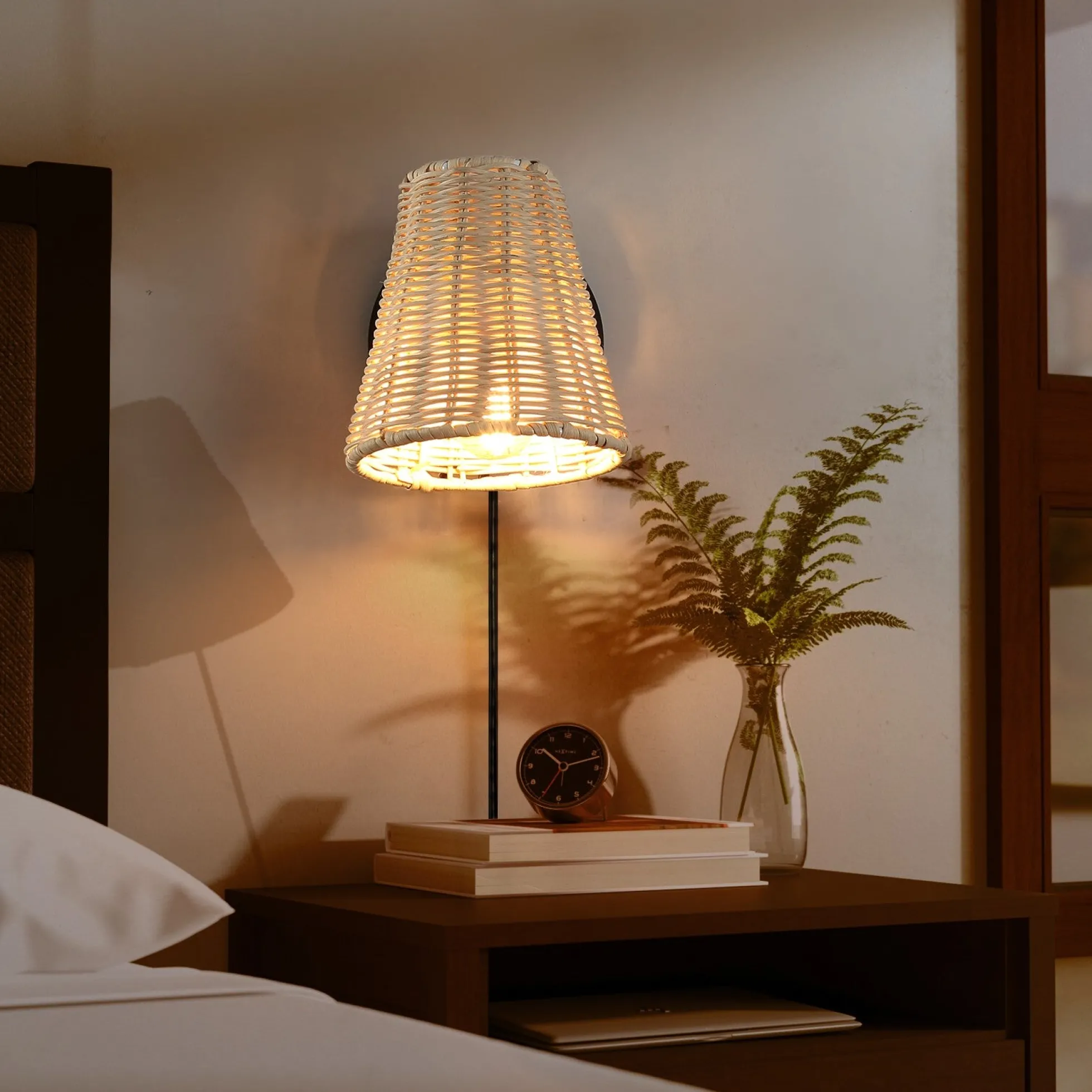 Aplique de pared de mimbre "BLIND"
