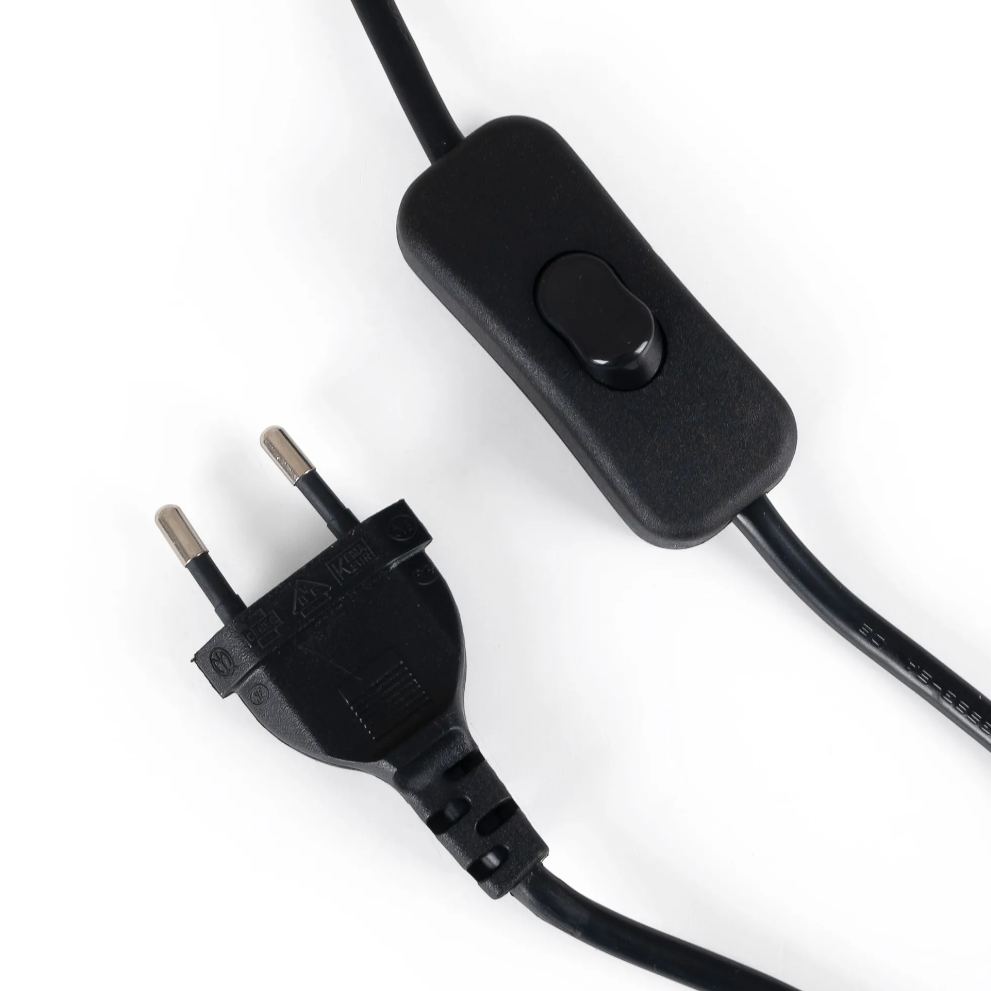 Aplique de pared de mimbre y madera "Phuket" - Con cable y enchufe - E27