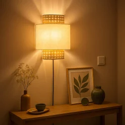 Aplique de pared de mimbre y tela 