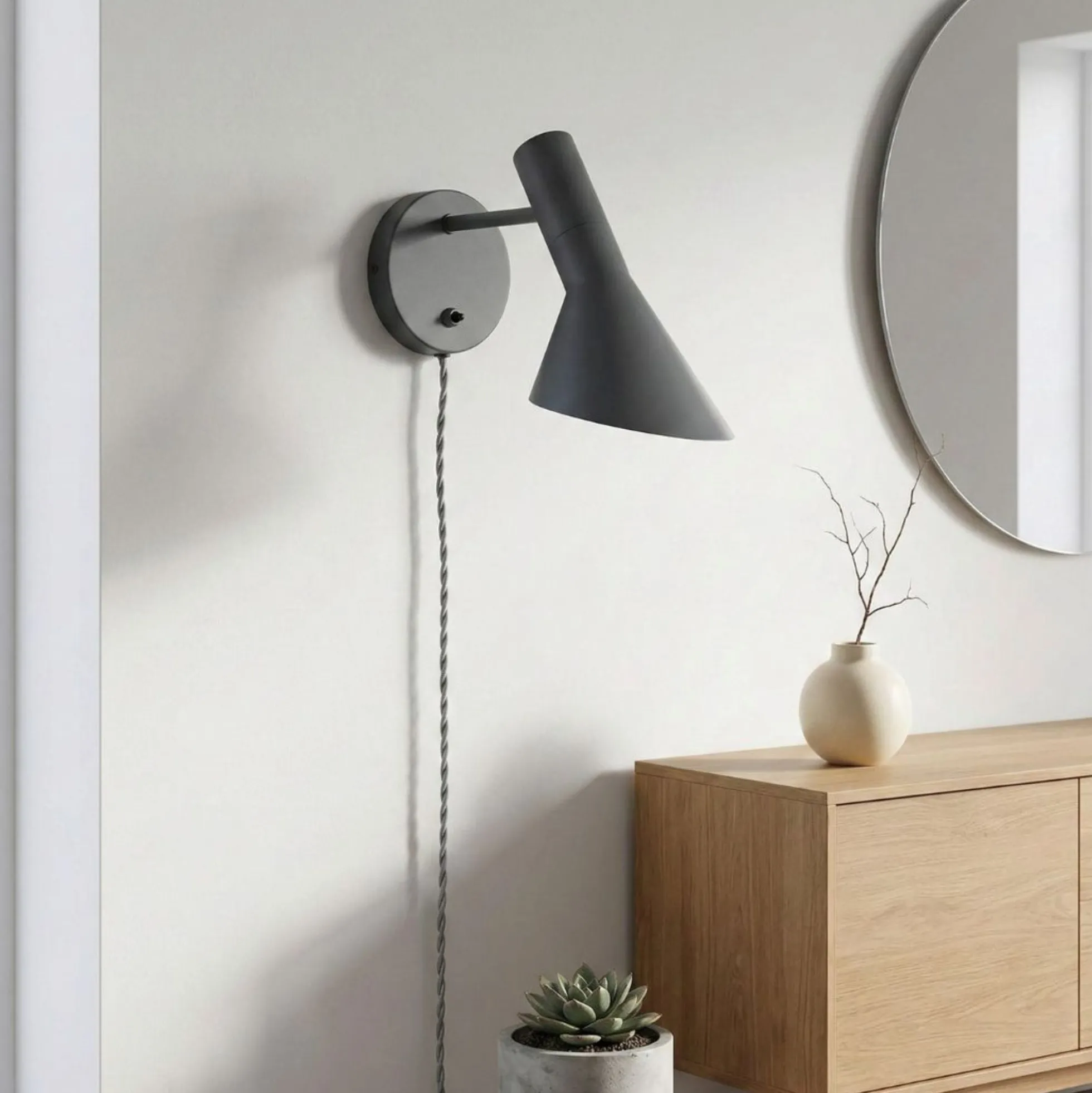 Aplique de pared diseño con cable y enchufe "Marlene"
