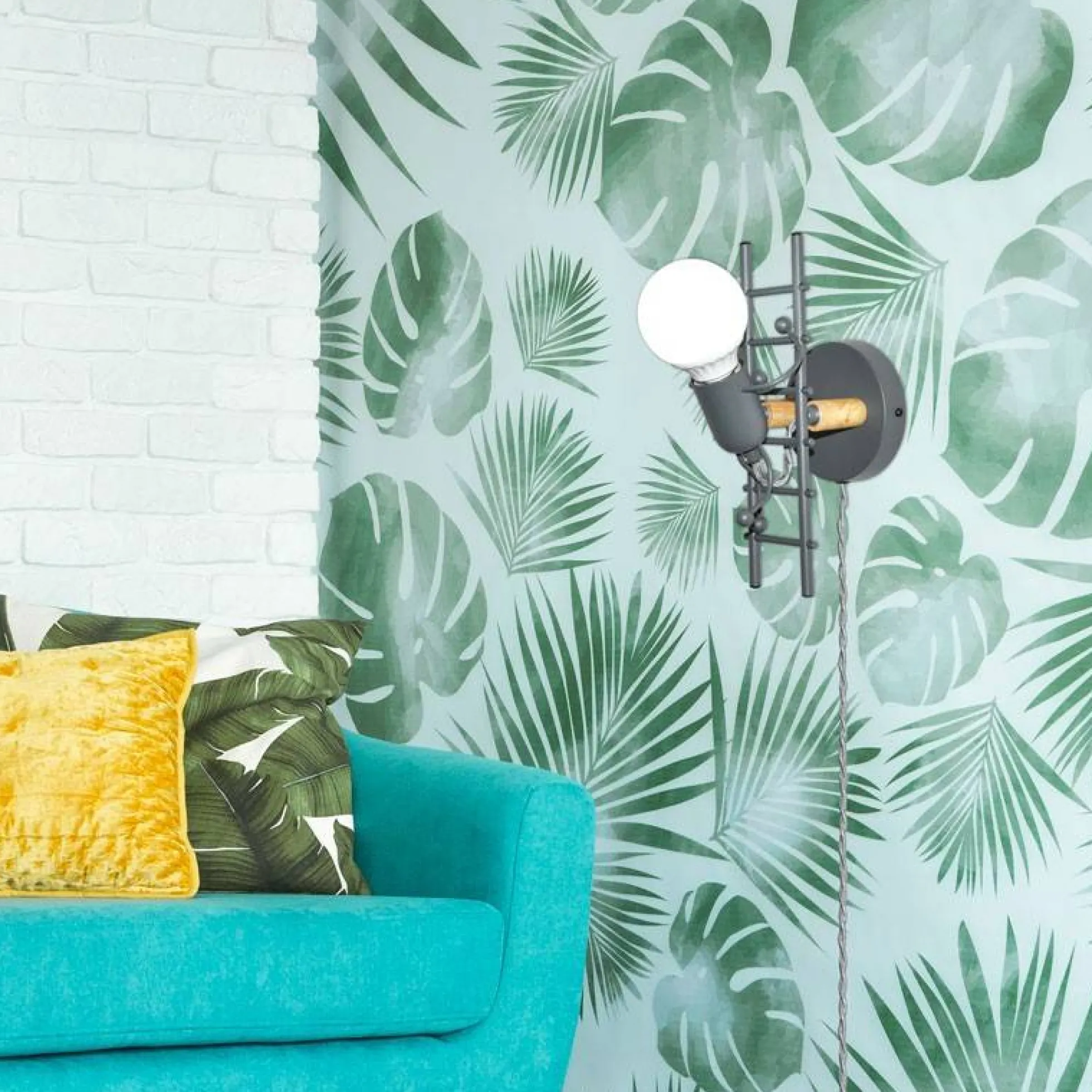 Aplique de Pared "Doll " - Con interruptor y enchufe - E27