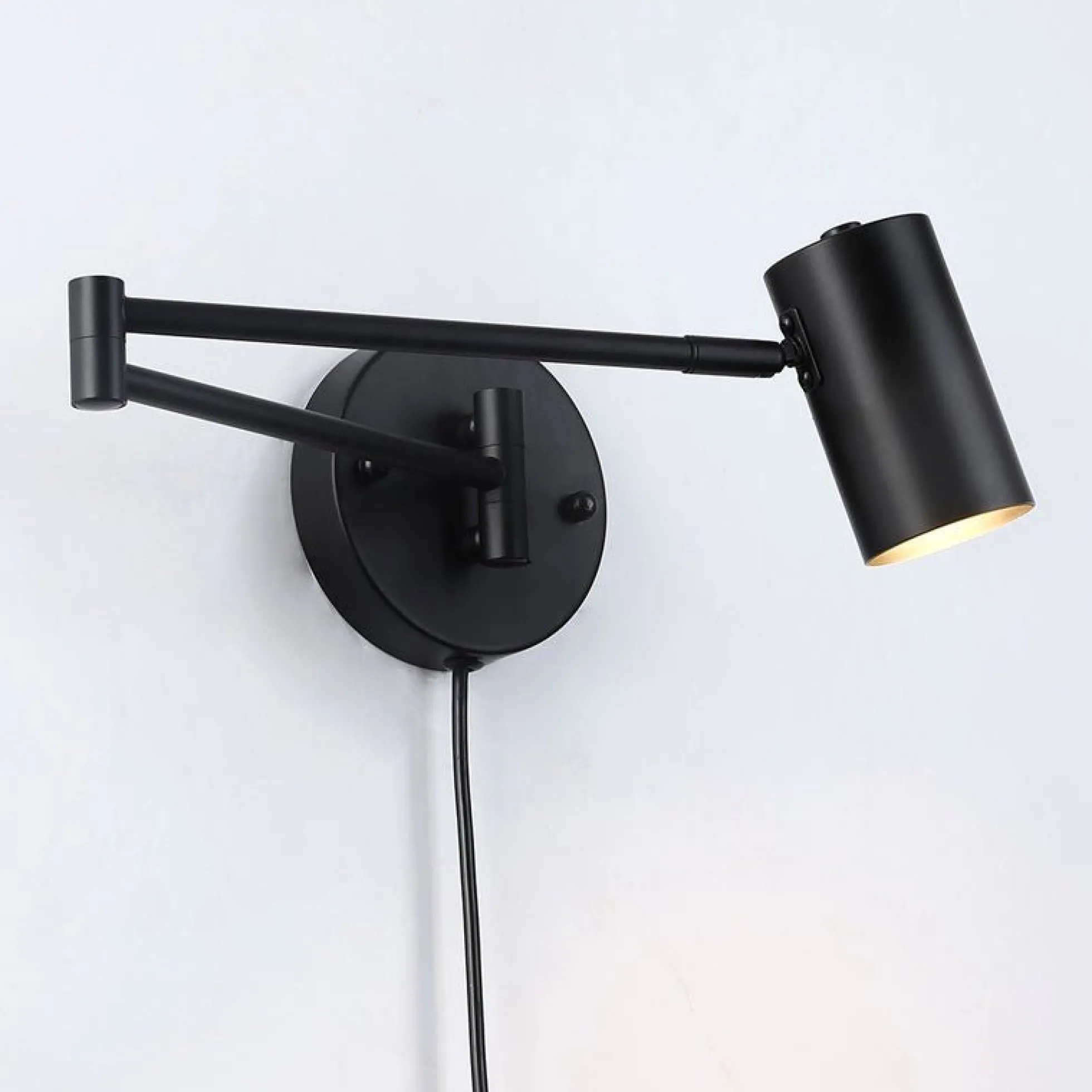 Aplique de pared extensible con enchufe "Lisa" - E27 G45