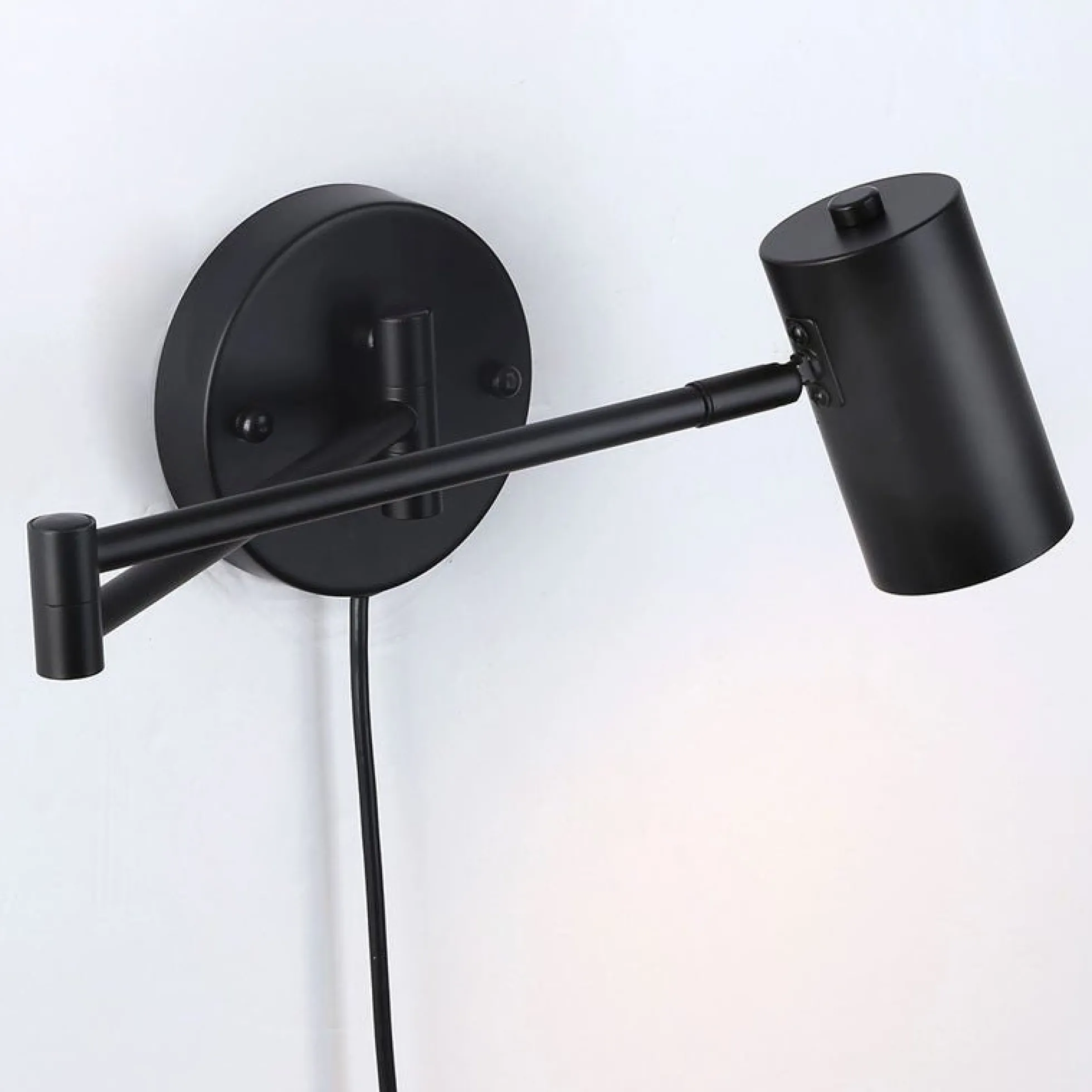 Aplique de pared extensible con enchufe "Lisa" - E27 G45