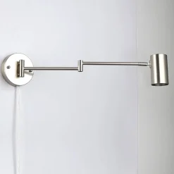 Aplique de pared extensible con enchufe