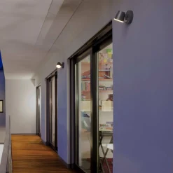 Aplique de pared exterior con sensor PIR  