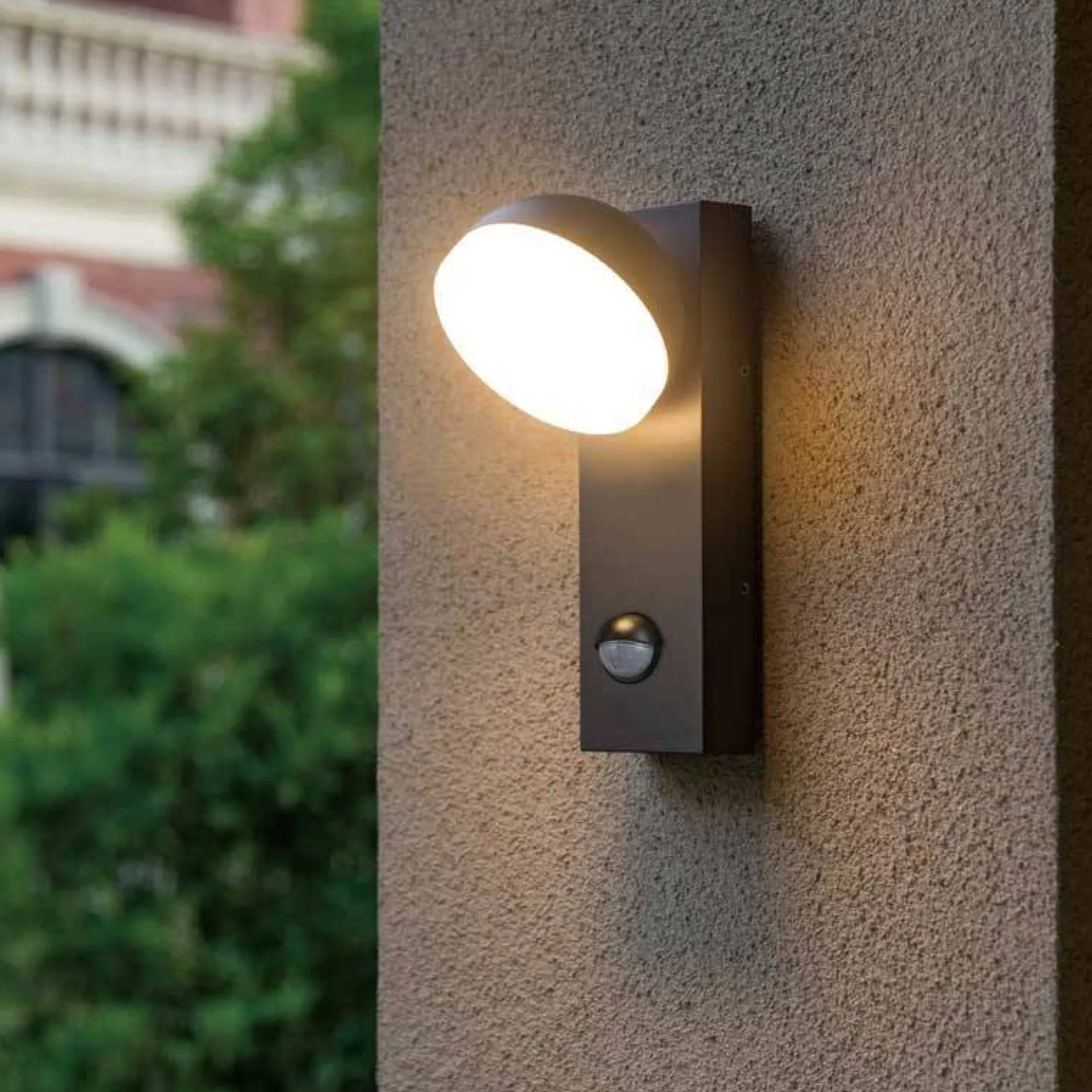 Aplique de pared exterior LED con sensor PIR "ATLAS" 10W IP54