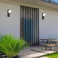 Aplique de pared exterior LED con sensor PIR
