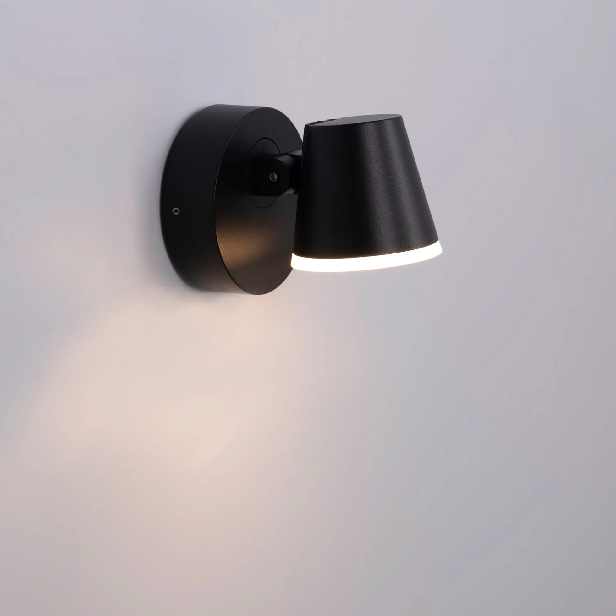 Aplique de pared exterior orientable "Stan" - 12,5W - 3000K - IP54