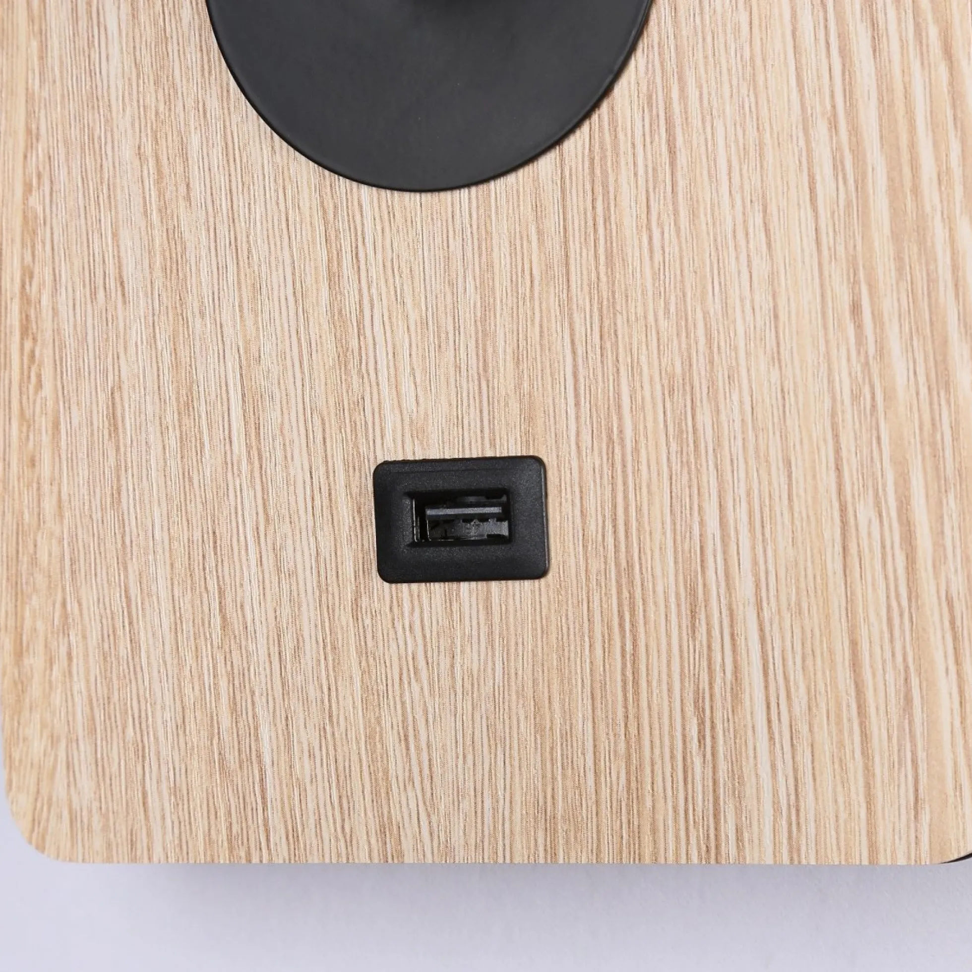 Aplique de pared flexible para lectura con puerto USB "LONDON USB" - Chip CREE - 3W