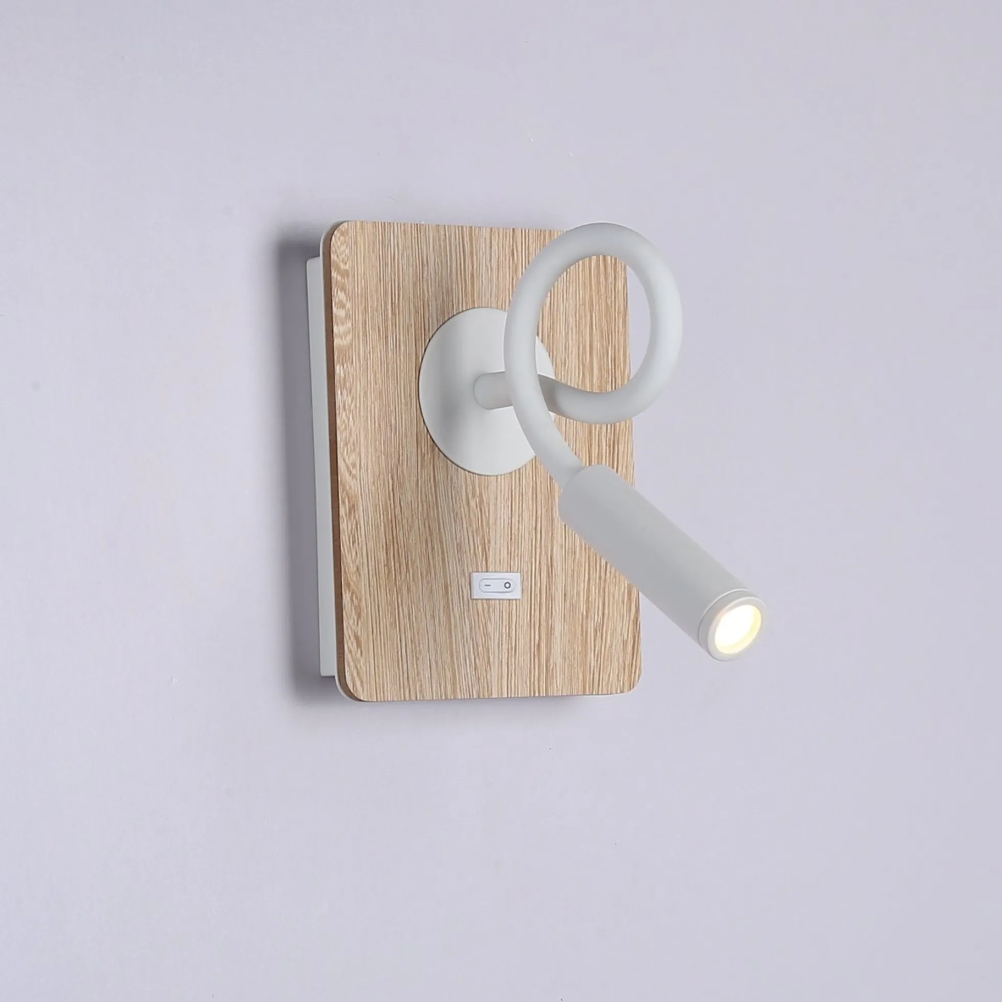 Aplique de pared flexible para lectura "LONDON" - Chip CREE - 3W