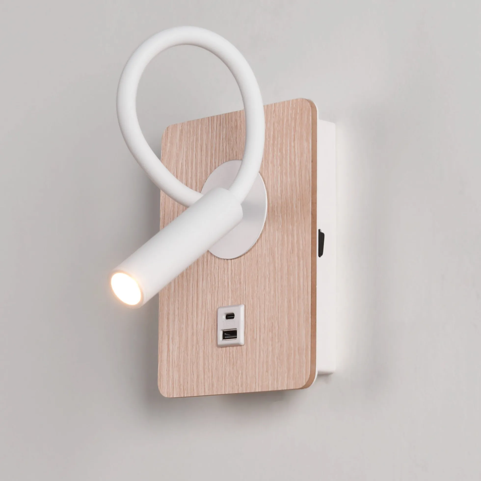 Aplique de pared flexible para lectura "LONDON" - Chip CREE - 3W - USB+USBC