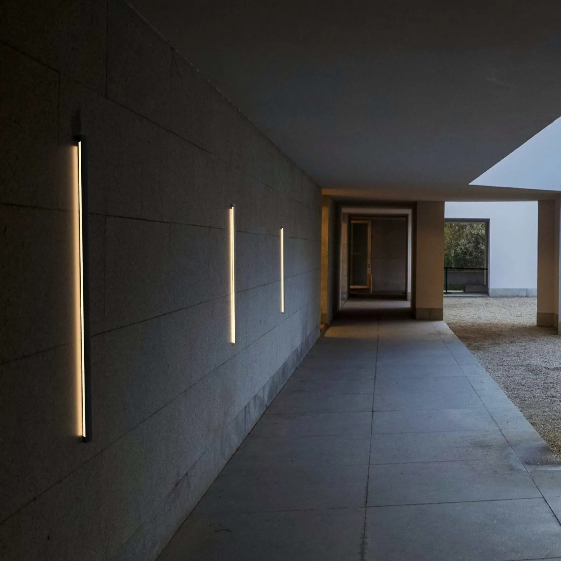 Aplique de pared interior/exterior - 22W - 2700K - 1100mm - IP65