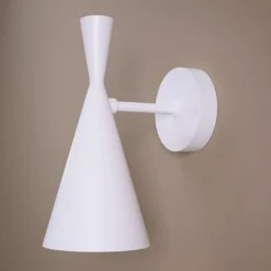 Aplique de pared interior orientable estilo nórdico