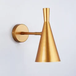 Aplique de pared interior orientable estilo nórdico