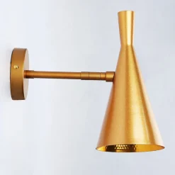 Aplique de pared interior orientable estilo nórdico