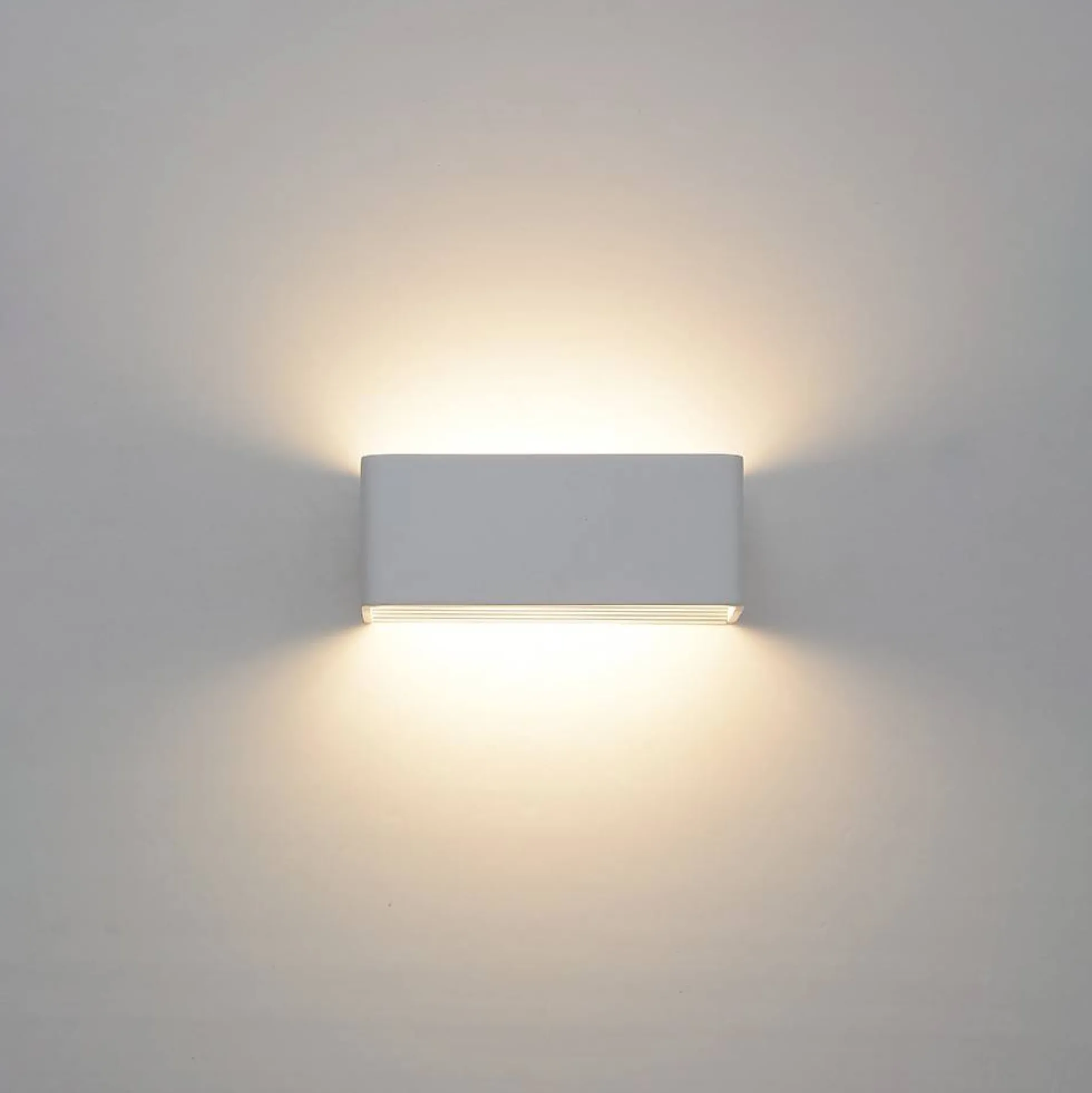 Aplique de pared LED nórdico "KARTIO" 6W 590 Lumens