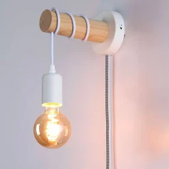 Aplique de pared madera con interruptor y enchufe