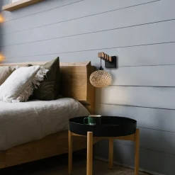 Aplique de pared madera y mimbre