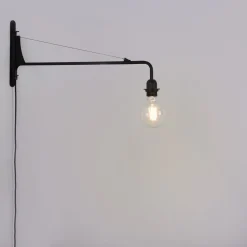Aplique de pared orientable con cable y enchufe
