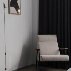 Aplique de pared orientable con cable y enchufe