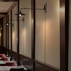 Aplique de pared orientable