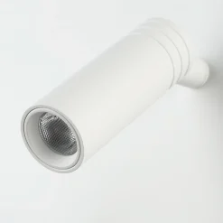Aplique de pared para lectura con puerto USB 