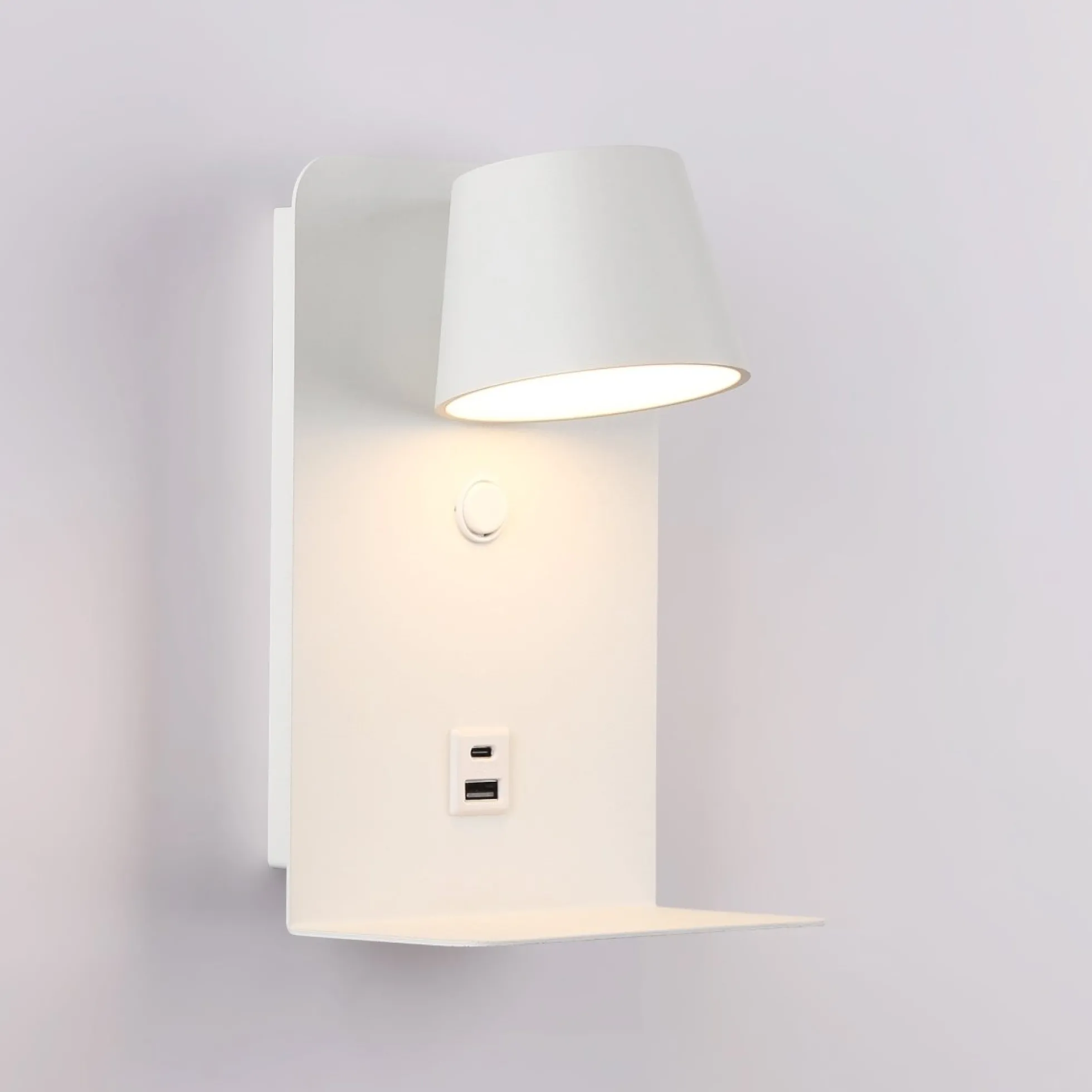 Aplique de pared para lectura "BASKOP" - Puerto USB + USB-C - 6W