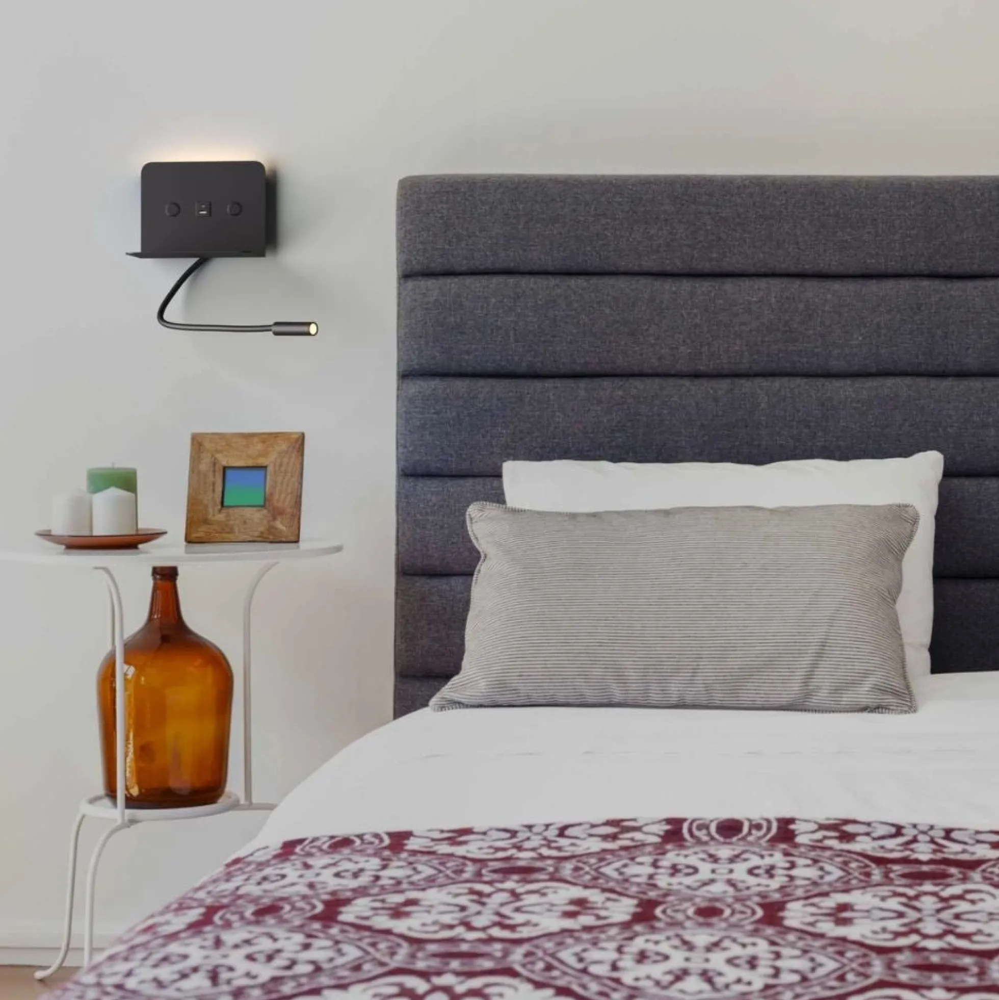 Aplique de pared para lectura "SLANGE 2" - 3W + 6W - Puerto USB + USB-C