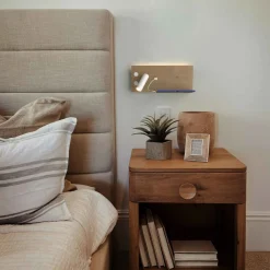 Aplique de pared para lectura con puerto USB