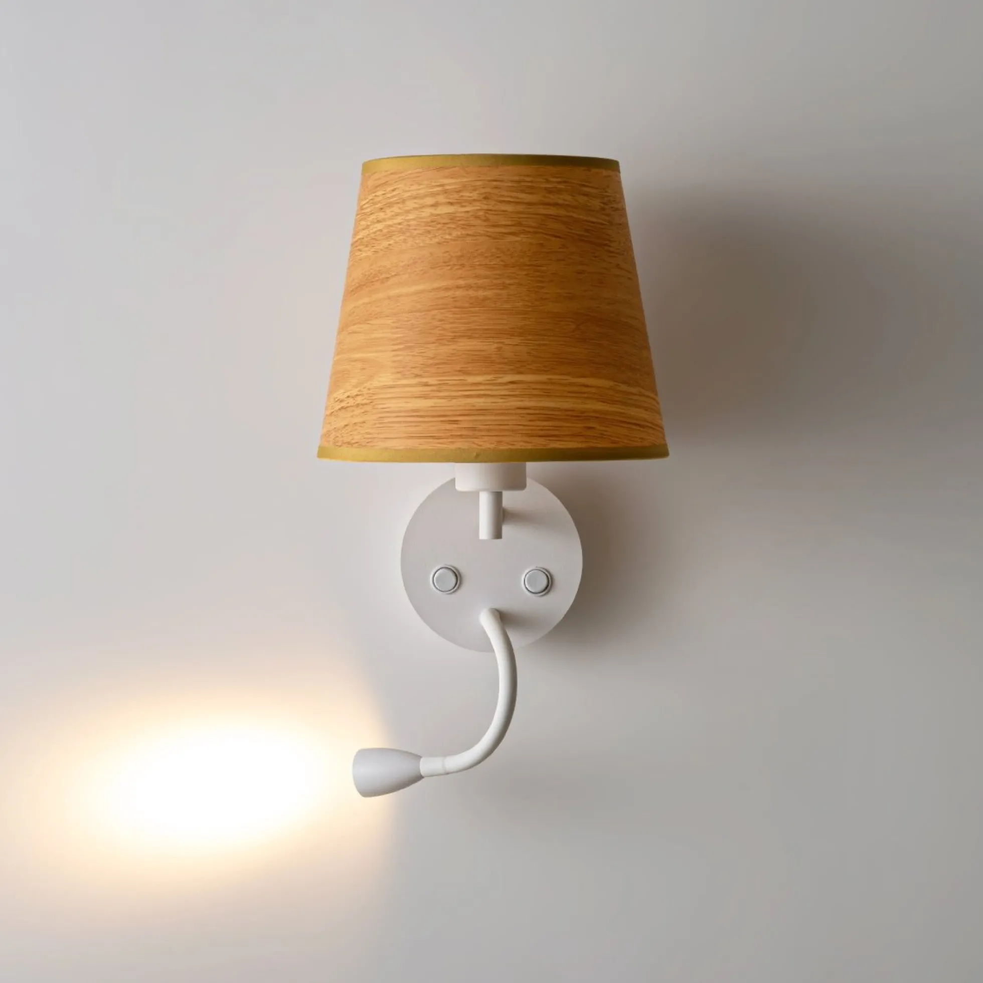 Aplique de pared para lectura "MAR" - E27 + Foco LED flexible