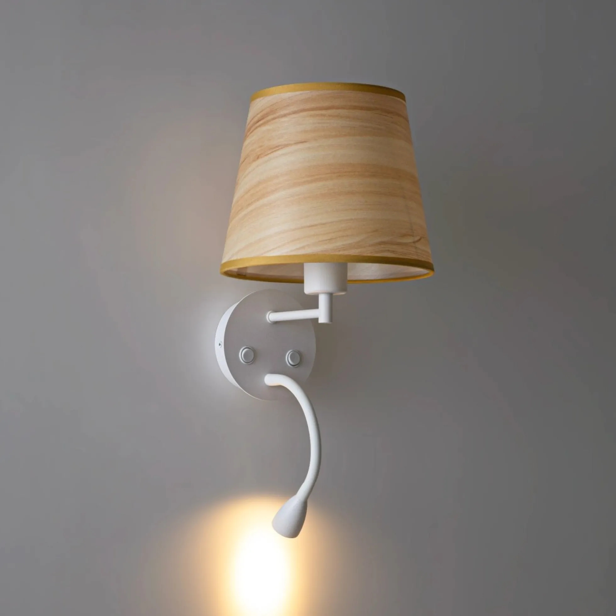 Aplique de pared para lectura "MAR" - E27 + Foco LED flexible