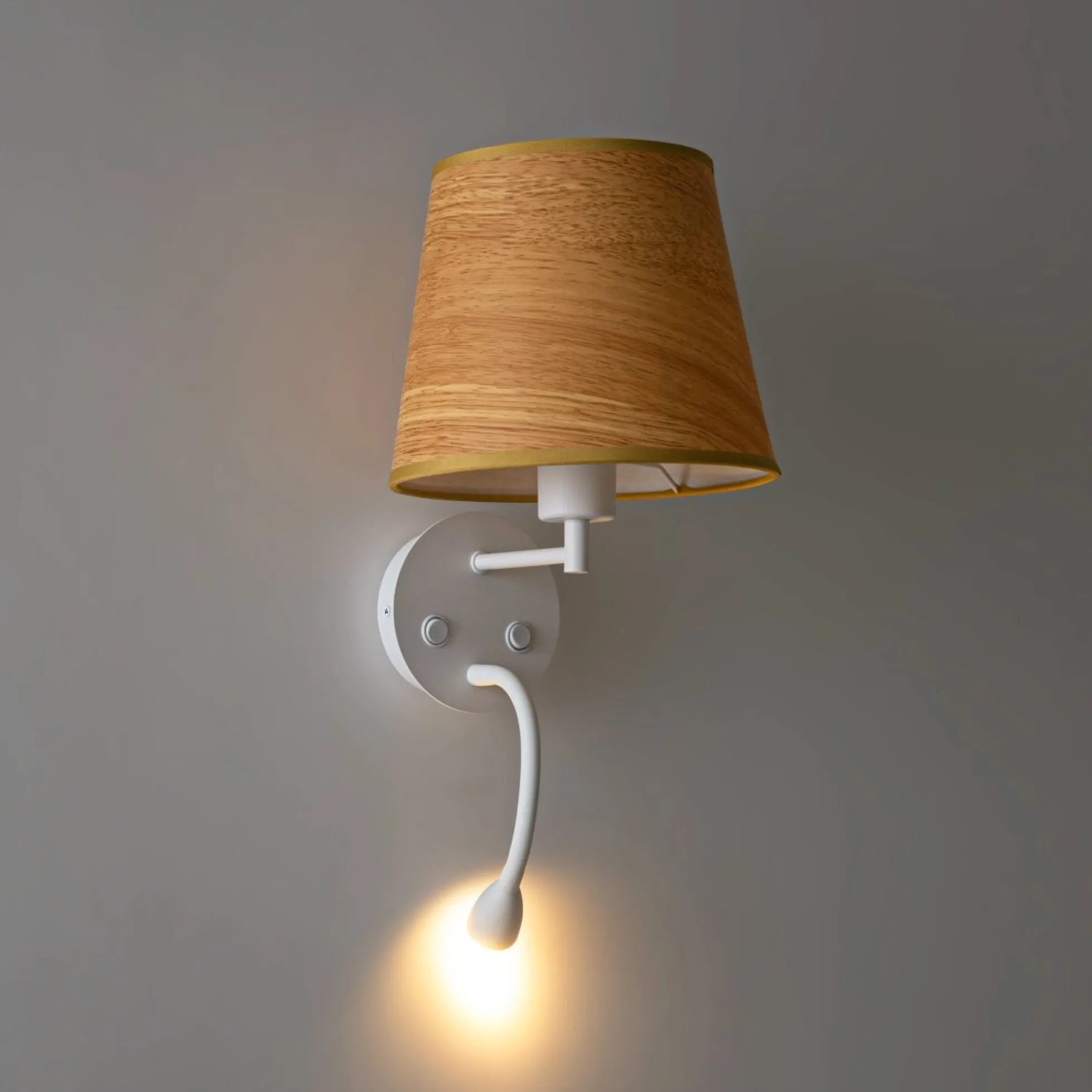 Aplique de pared para lectura "MAR" - E27 + Foco LED flexible