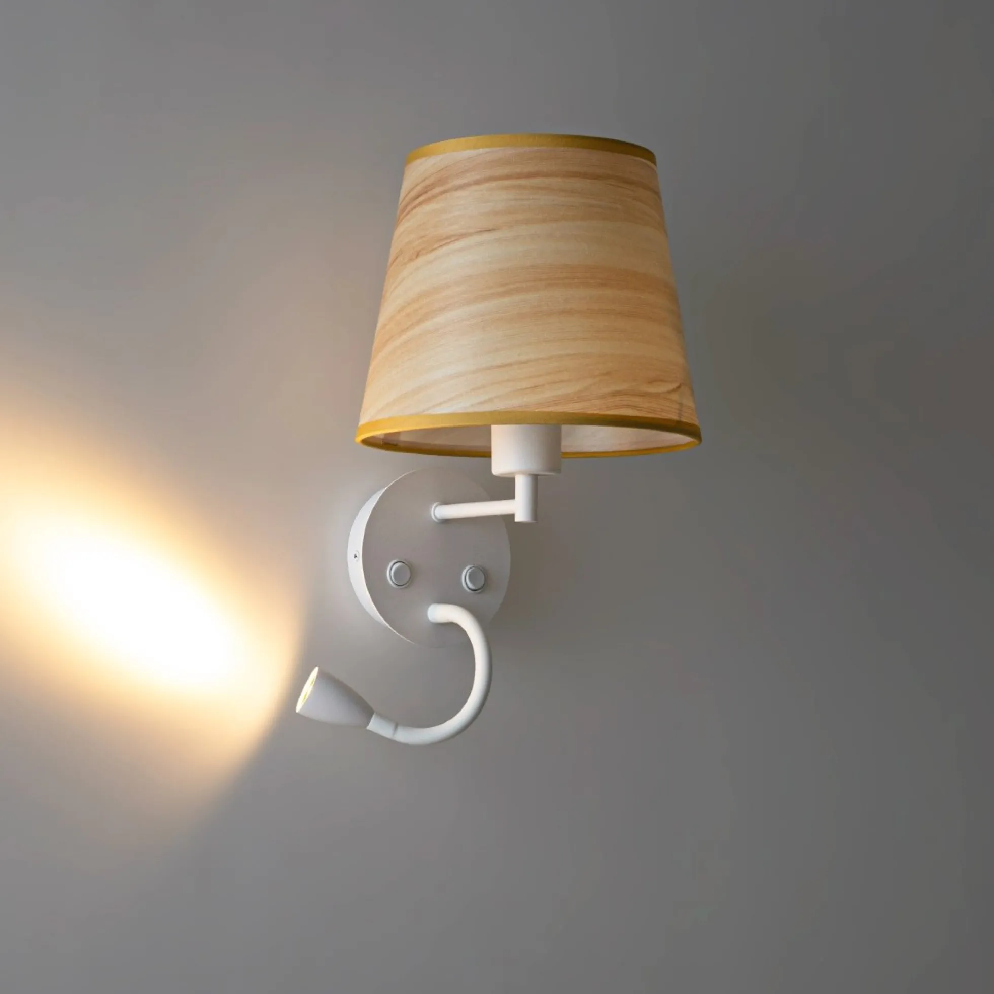 Aplique de pared para lectura "MAR" - E27 + Foco LED flexible