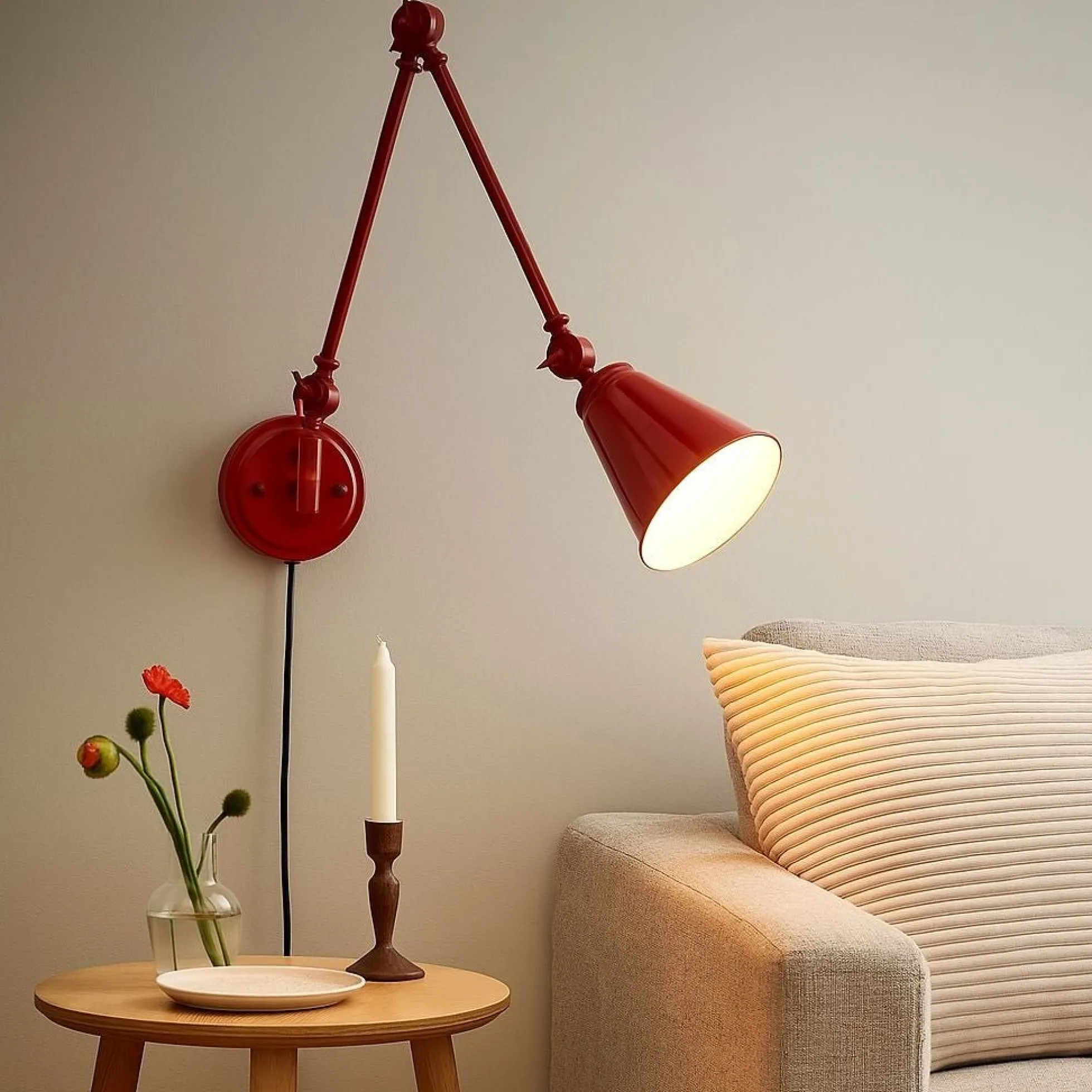 Aplique de pared vintage orientable con cable y enchufe "Tika"
