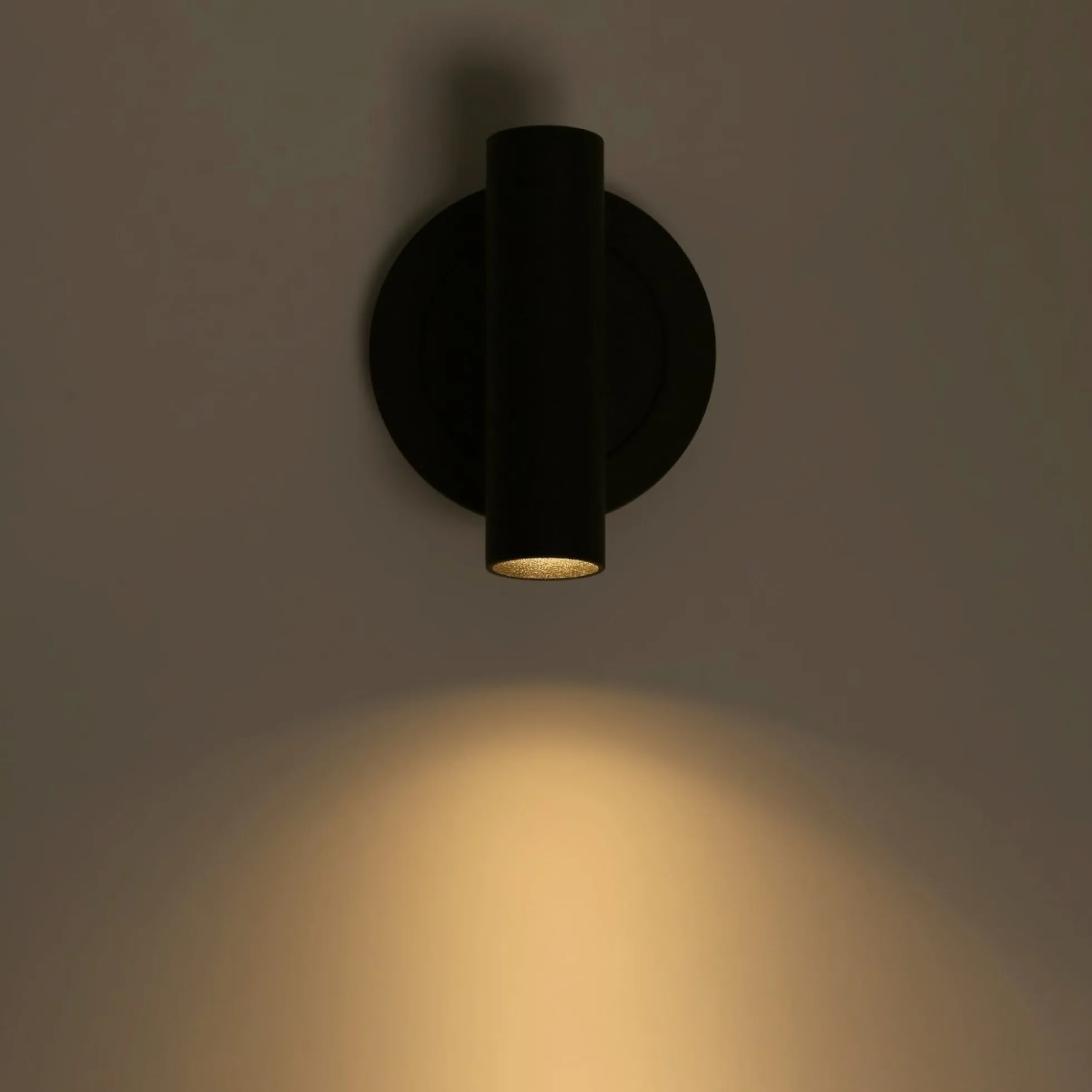 Aplique empotrable para lectura "MILSA" - 3W - 2700K - CRI 85