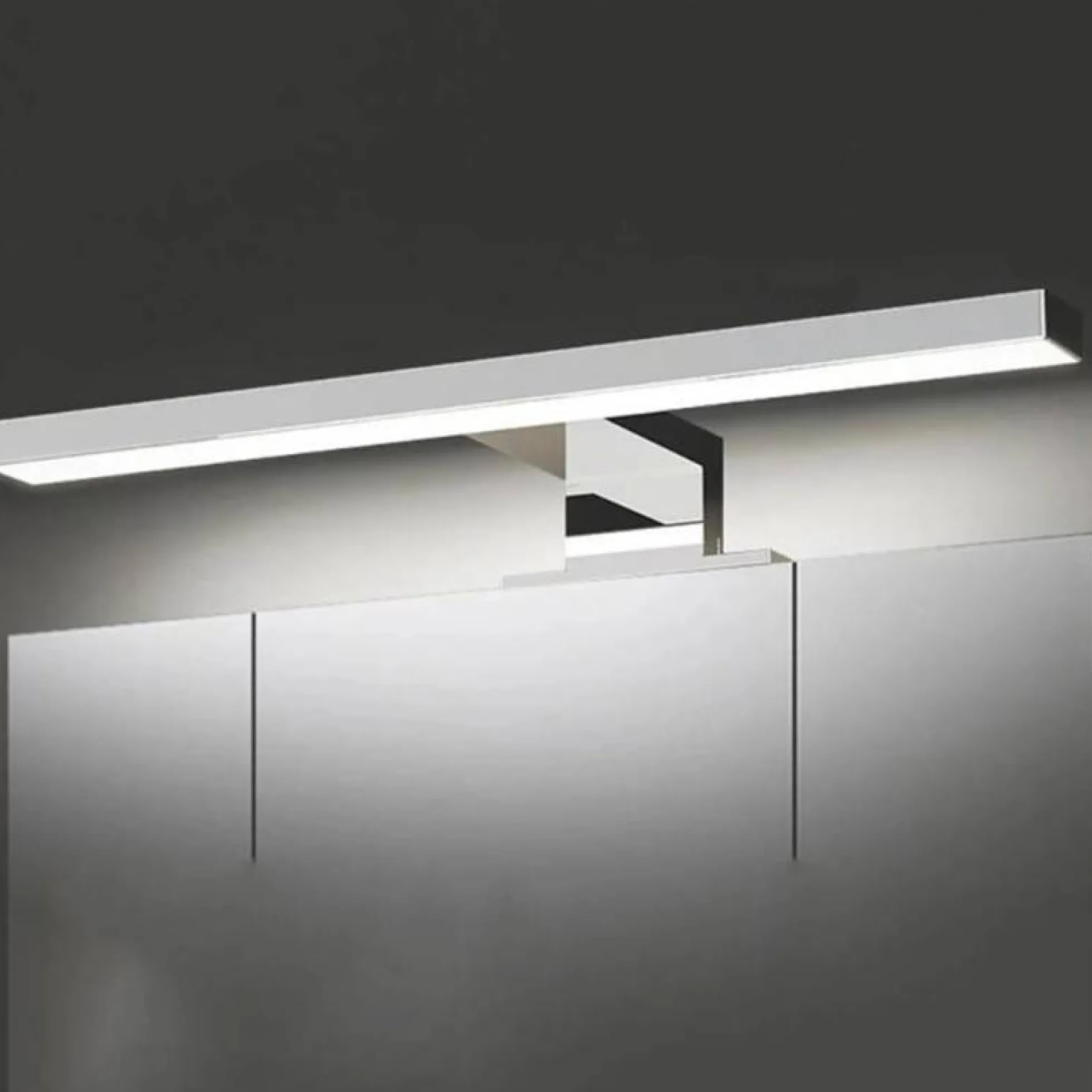 Aplique espejo baño LED 10W - Fijación en espejo, mueble o pared - 50cm
