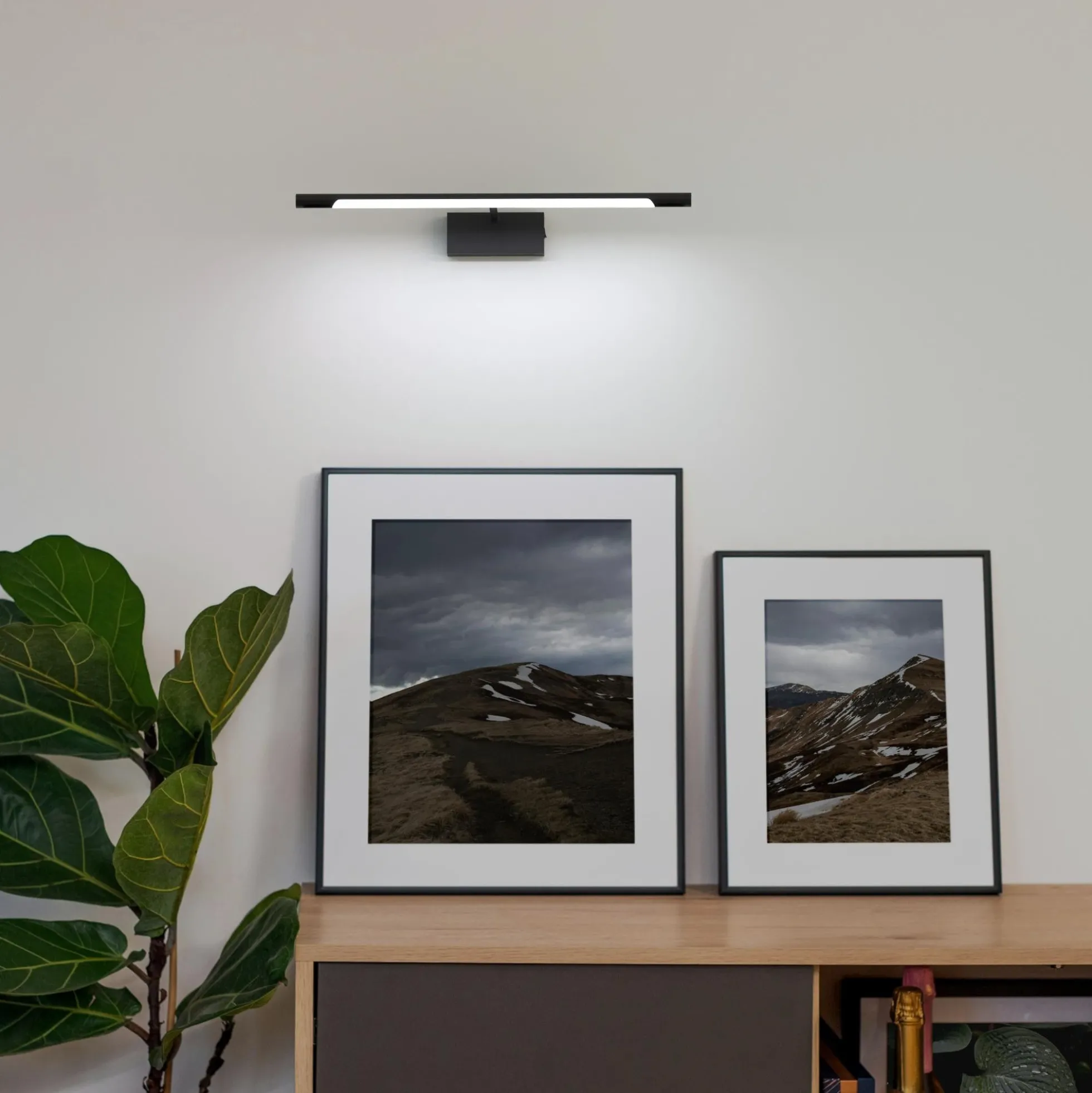 Aplique LED tubular con batería - 4W - Mando a distancia - CCT + DIM + Temporizador
