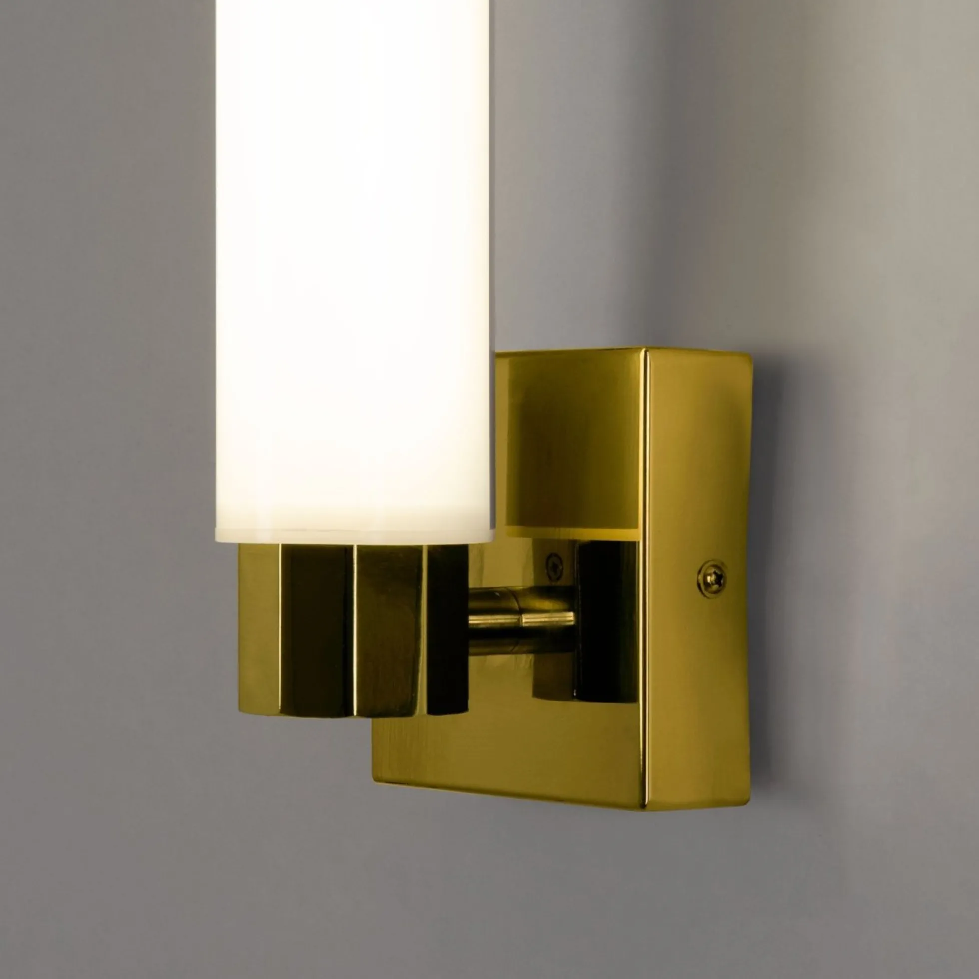 Aplique LED tubular para baño - 4W - 320lm - IP44
