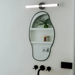 Aplique LED tubular para baño - 8W - 720lm - IP44 - 60cm