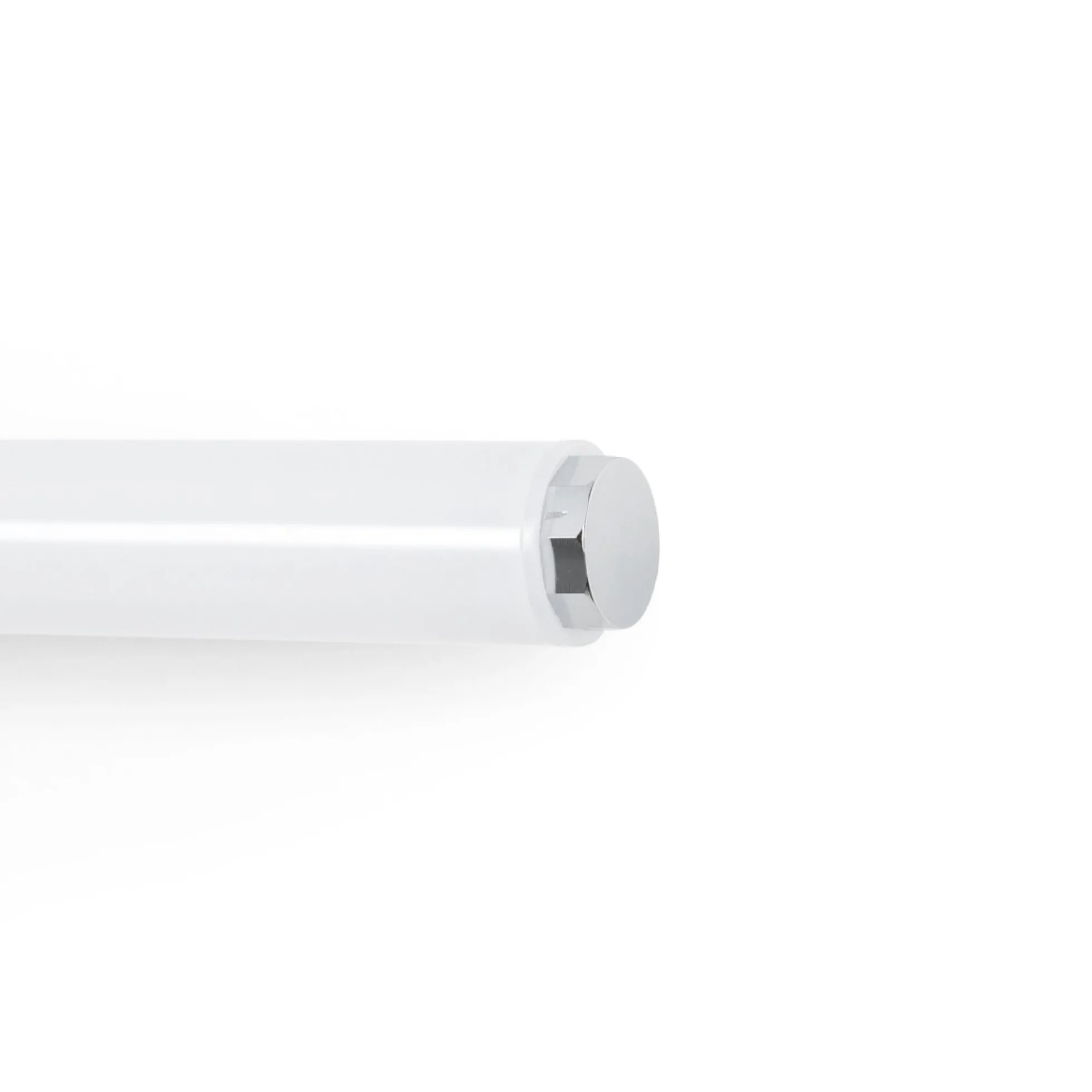 Aplique LED tubular para baño - 8W - IP44 - 60cm