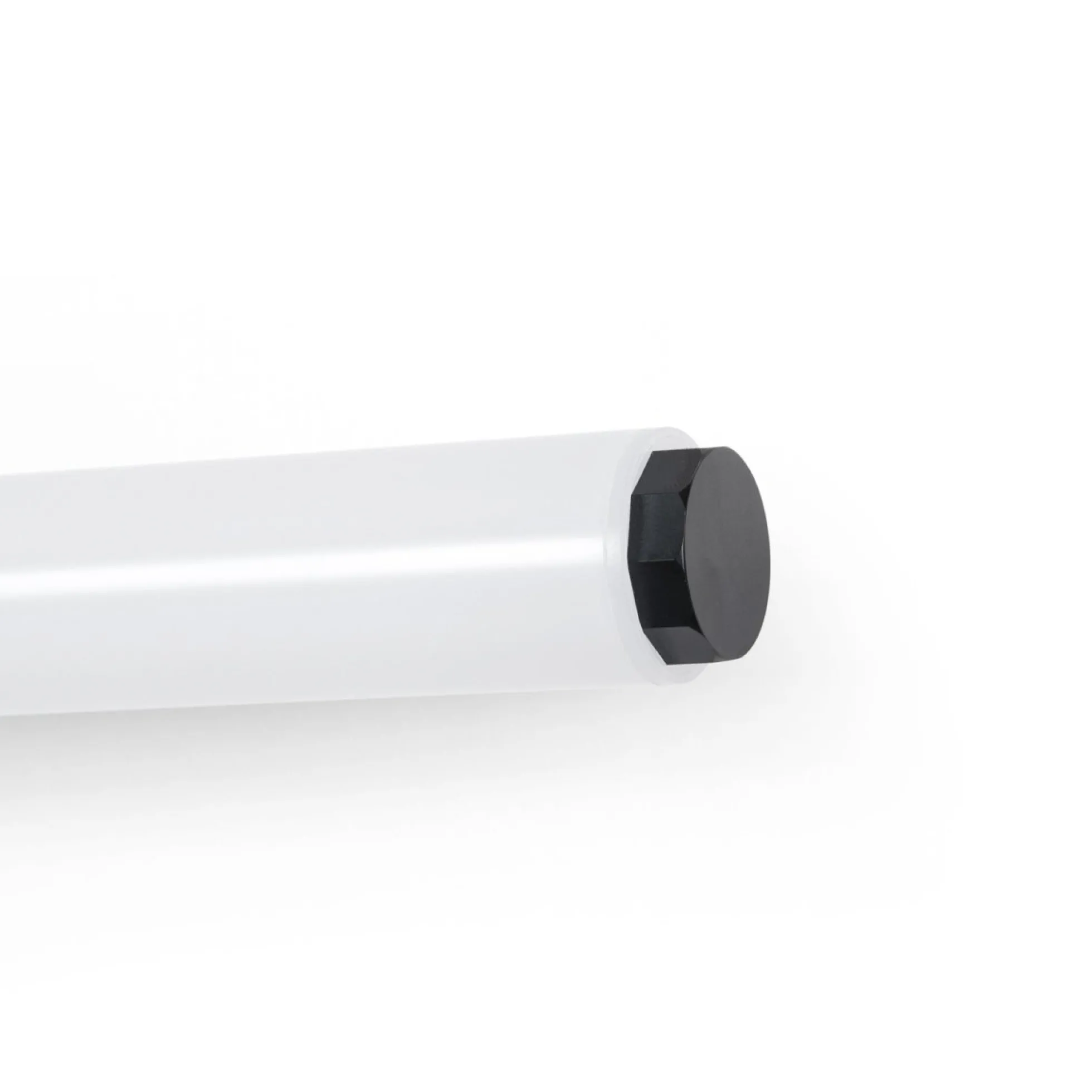 Aplique LED tubular para baño - 8W - IP44 - 60cm