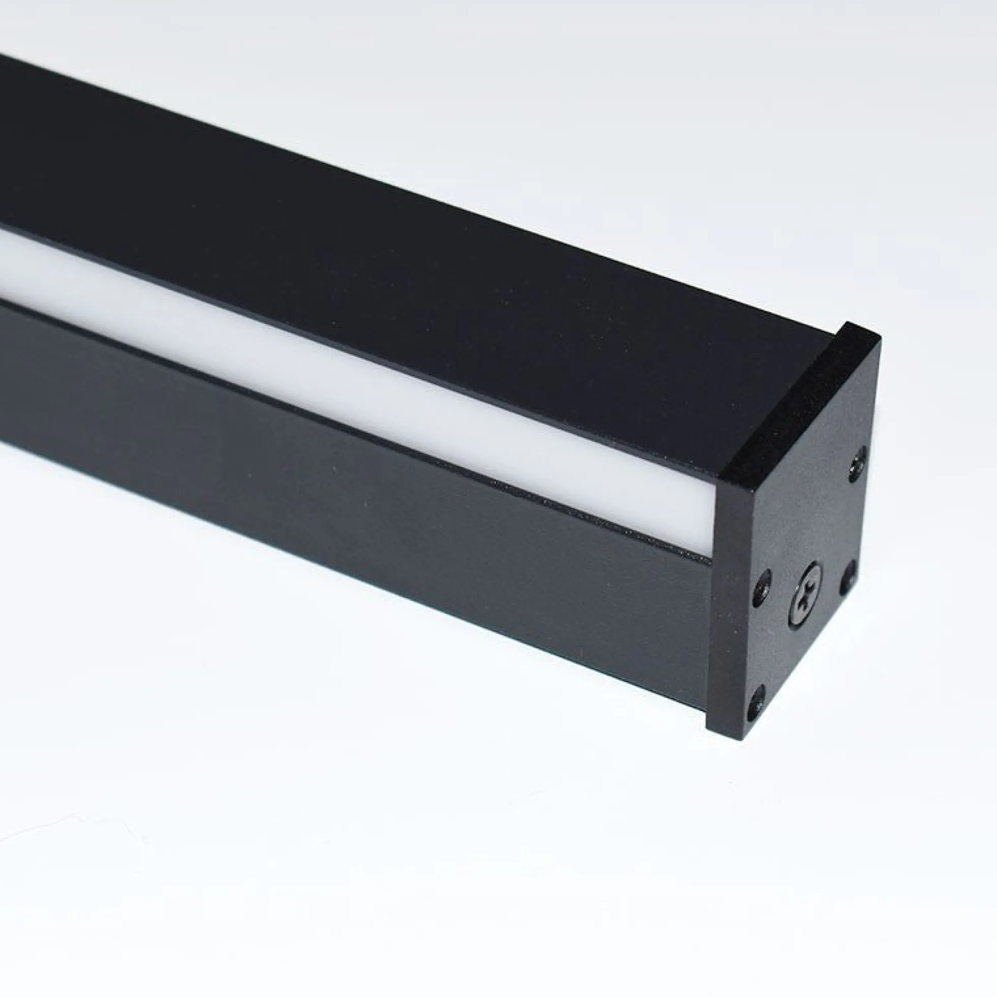 Aplique lineal de pared LED integrado - 33W - 150 cm - IP20