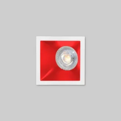 Aro downlight cuadrado asimétrico - Bajo UGR - Corte 75 x 75mm